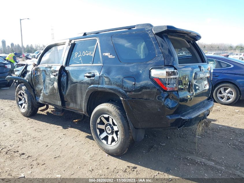 2021 TOYOTA 4RUNNER SR5 PREMIUM/VENTURE/TRD O - JTERU5JR3M5957412