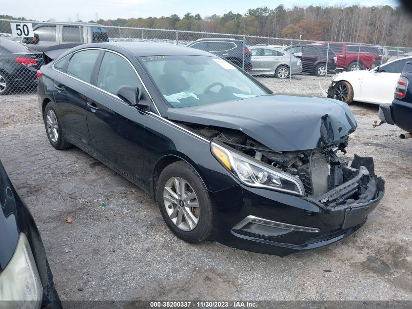 2015 HYUNDAI SONATA SE - 5NPE24AF3FH161450