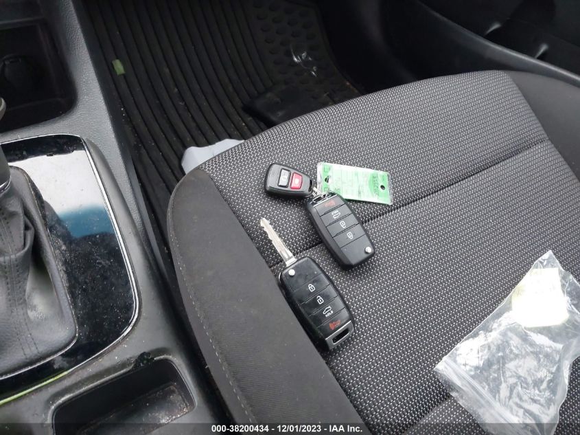 2018 KIA FORTE LX - KNAFK5A81J5774068