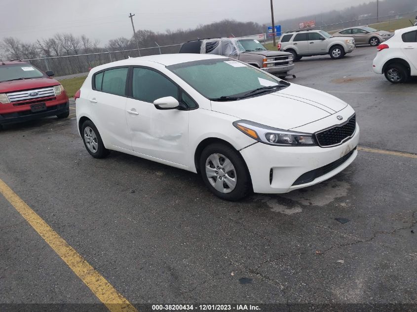 2018 KIA FORTE LX - KNAFK5A81J5774068