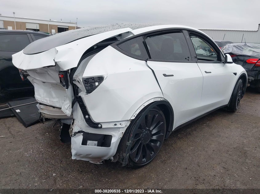 VIN 7SAYGDEF3NF398271 2022 TESLA MODEL Y