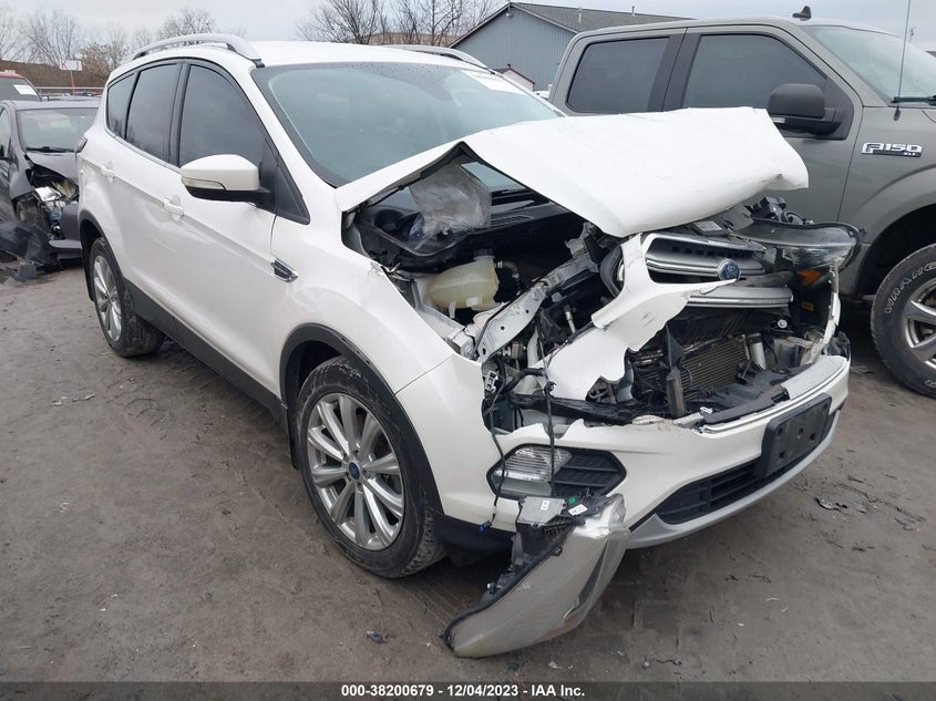 FORD ESCAPE TITANIUM 2017