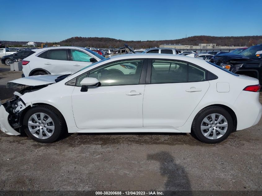 2020 TOYOTA COROLLA LE - JTDEPRAE7LJ024584