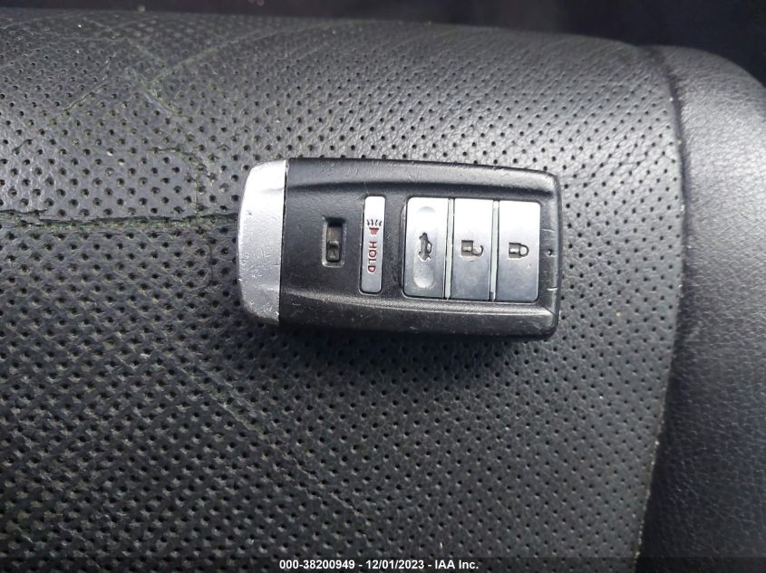 2016 ACURA ILX PREMIUM/TECHNOLOGY - 19UDE2F75GA012914