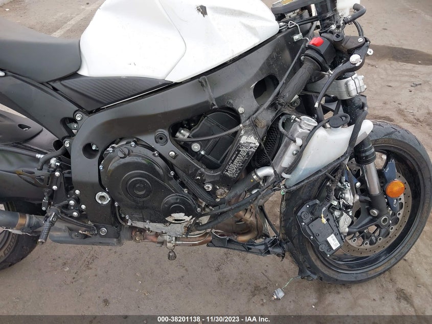 VIN JS1GN7FAXP7100045 2023 SUZUKI GSX-R600