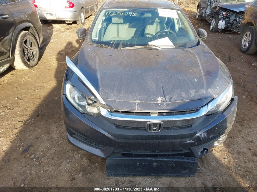 VIN 19XFC2F73JE027574 2018 HONDA CIVIC EX