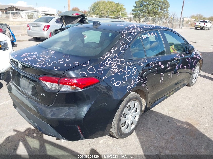VIN 5YFEPMAE2MP255831 2021 TOYOTA COROLLA LE