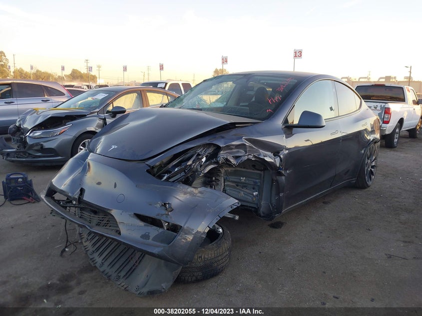 VIN 7SAYGDEF4PF885871 2023 TESLA MODEL Y