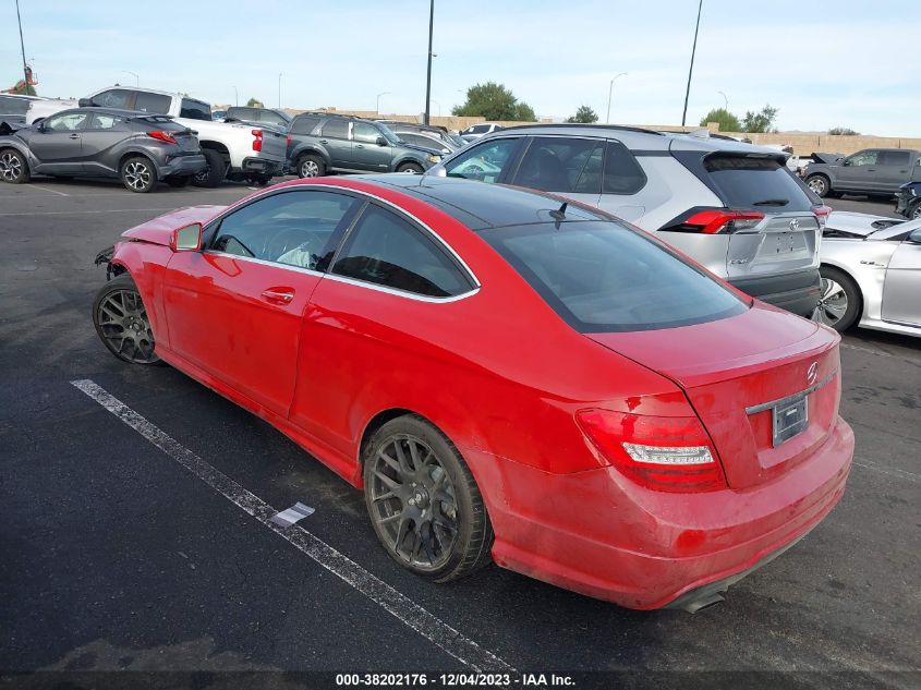 2014 MERCEDES-BENZ C 250 - WDDGJ4HB9EG322777