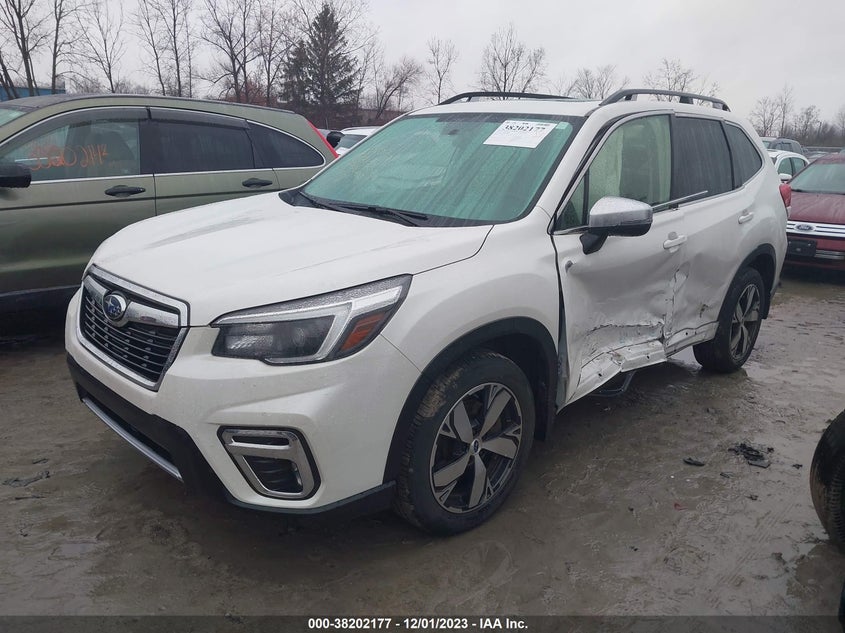 VIN JF2SKAXC5MH440605 2021 SUBARU FORESTER TOURING