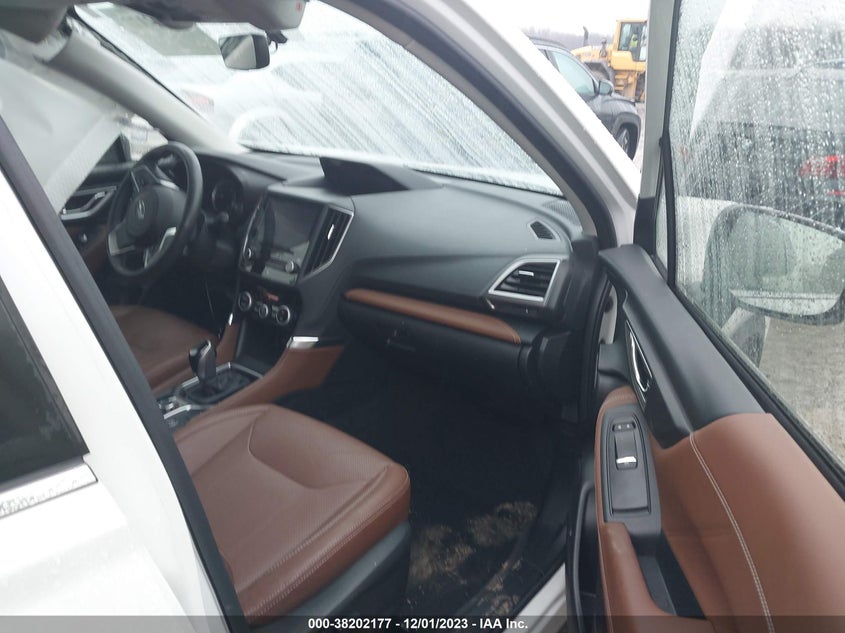 VIN JF2SKAXC5MH440605 2021 SUBARU FORESTER TOURING