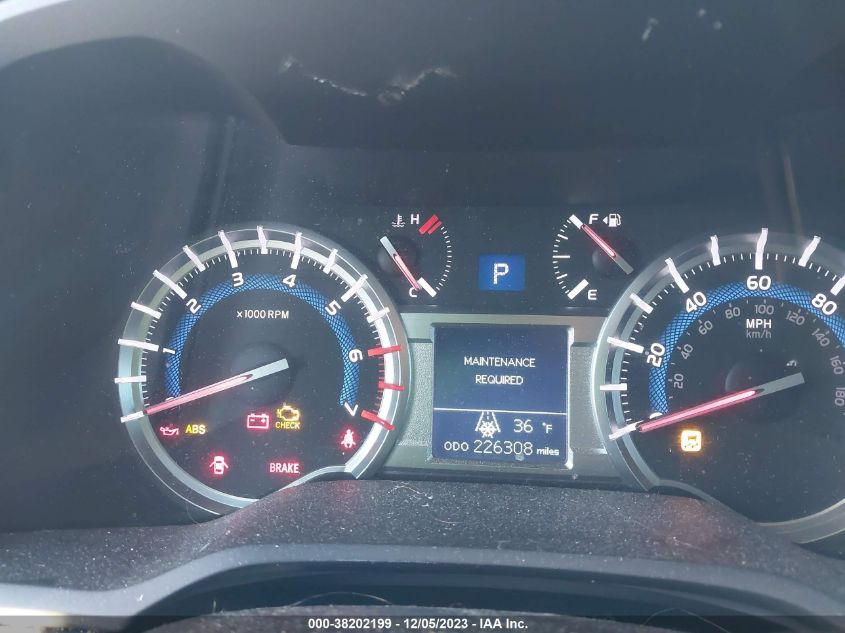 2014 TOYOTA 4RUNNER LIMITED - JTEBU5JR6E5171588