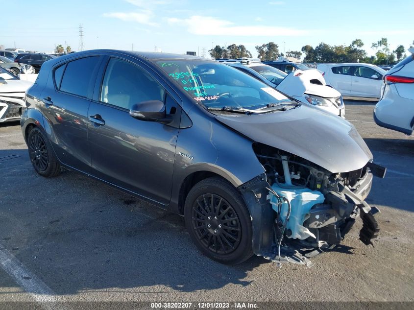 2015 TOYOTA PRIUS C - JTDKDTB39F1096171