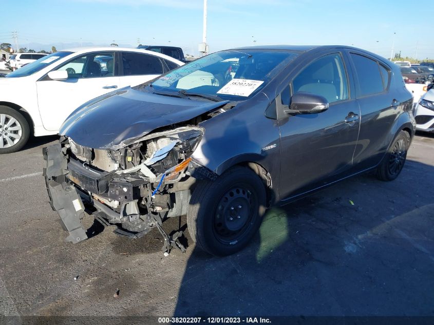 2015 TOYOTA PRIUS C - JTDKDTB39F1096171