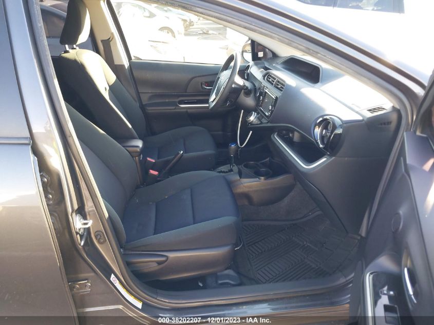 2015 TOYOTA PRIUS C - JTDKDTB39F1096171