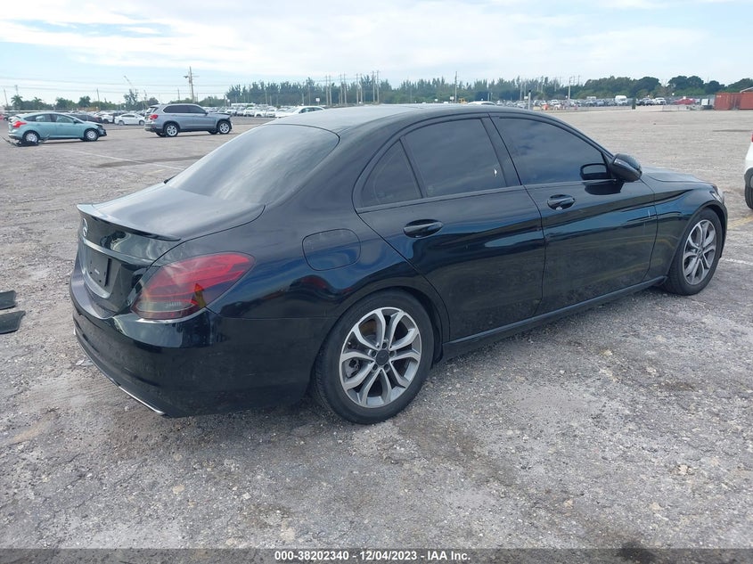 VIN WDDWF4KB2JR335844 2018 MERCEDES-BENZ C 300 4MATIC