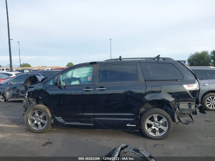 2019 TOYOTA SIENNA SE/SE PREMIUM - 5TDXZ3DC1KS978730