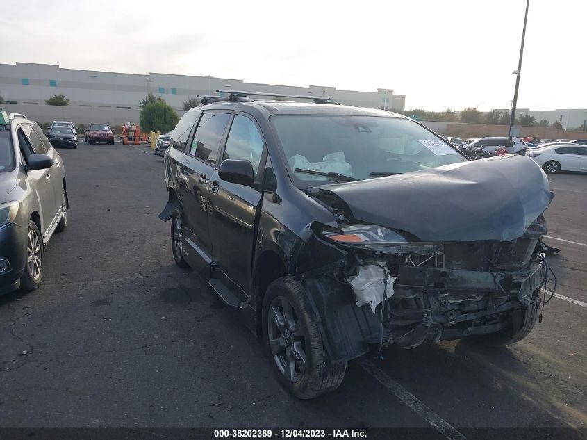 2019 TOYOTA SIENNA SE/SE PREMIUM - 5TDXZ3DC1KS978730