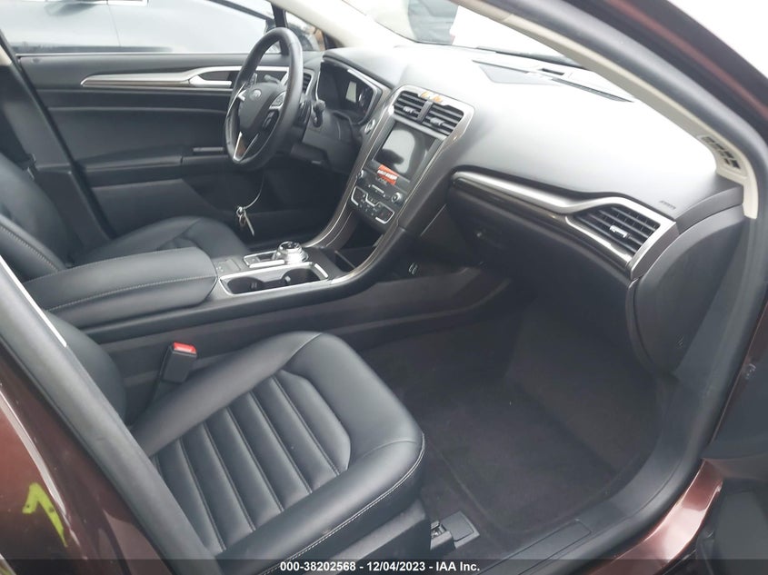 VIN 3FA6P0CD2KR129838 2019 FORD FUSION SEL