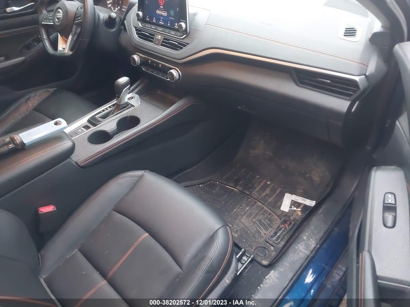 VIN 1N4BL4CW4KC254700 2019 NISSAN ALTIMA SR