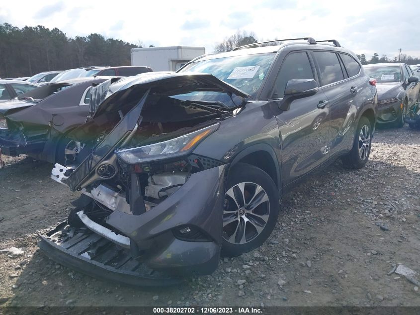 2020 TOYOTA HIGHLANDER XLE - 5TDGZRAH8LS511924