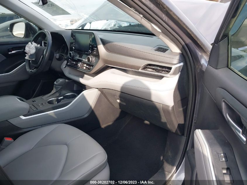 2020 TOYOTA HIGHLANDER XLE - 5TDGZRAH8LS511924