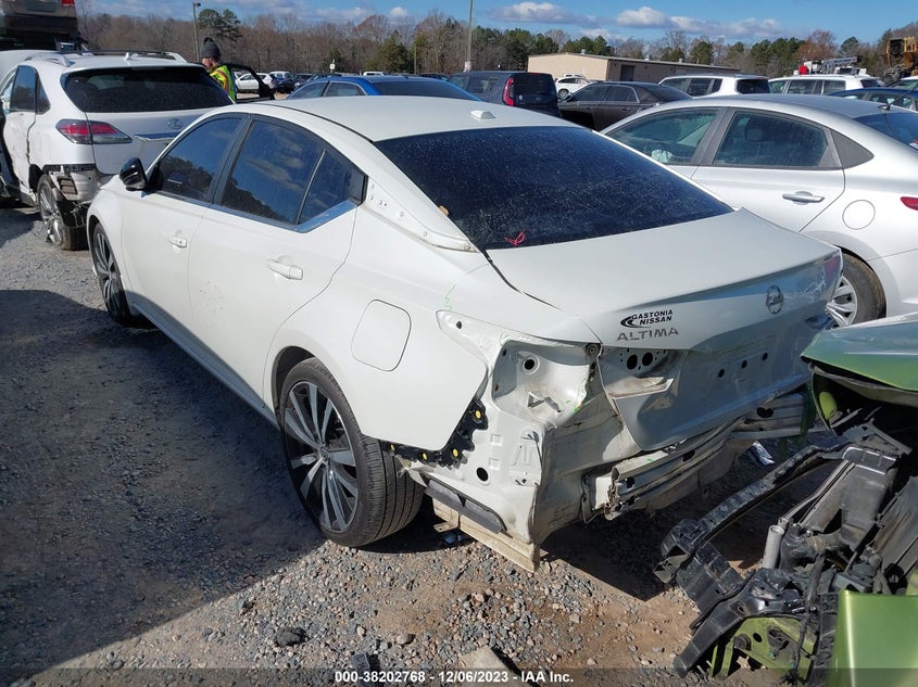 VIN 1N4BL4CVXKC181100 2019 NISSAN ALTIMA SR