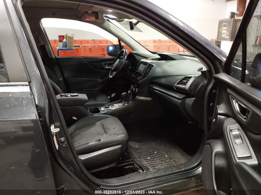 2019 SUBARU FORESTER PREMIUM - JF2SKAGC3KH441569