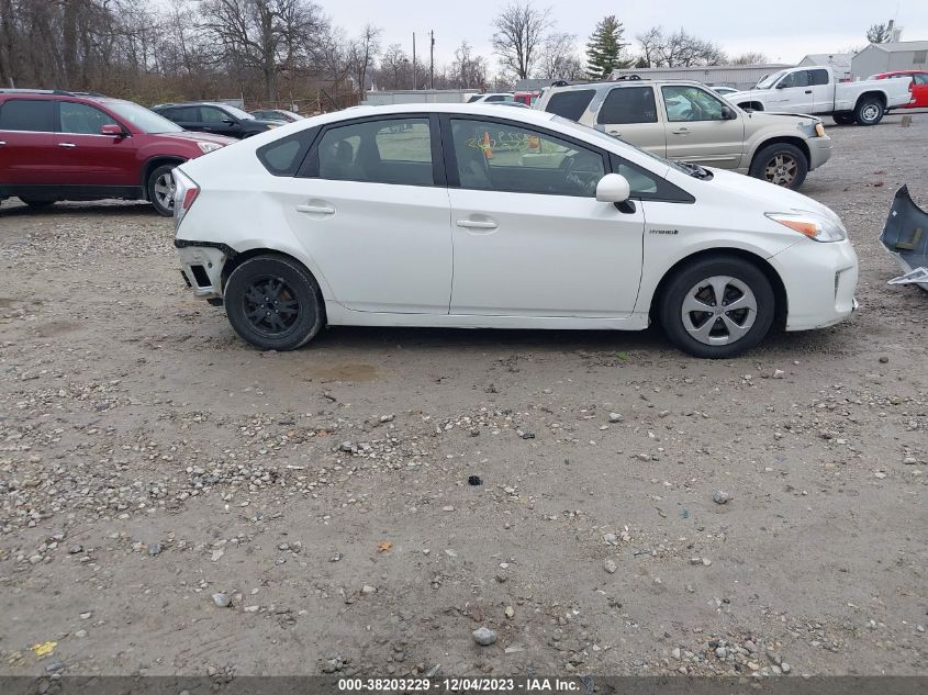 2014 TOYOTA PRIUS THREE - JTDKN3DU4E1765237
