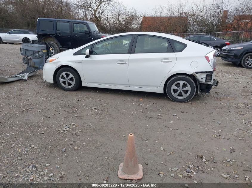 2014 TOYOTA PRIUS THREE - JTDKN3DU4E1765237