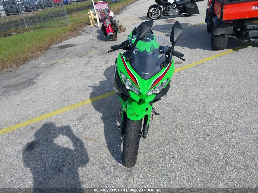 VIN JKAEXKH16PDAP0628 2023 KAWASAKI EX400
