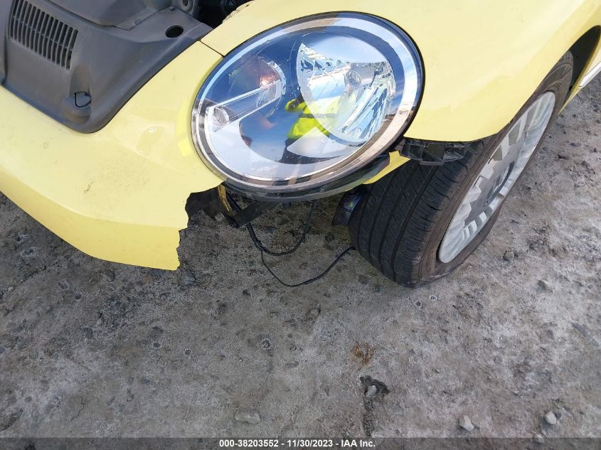 2013 VOLKSWAGEN BEETLE - 3VWJX7AT6DM681170