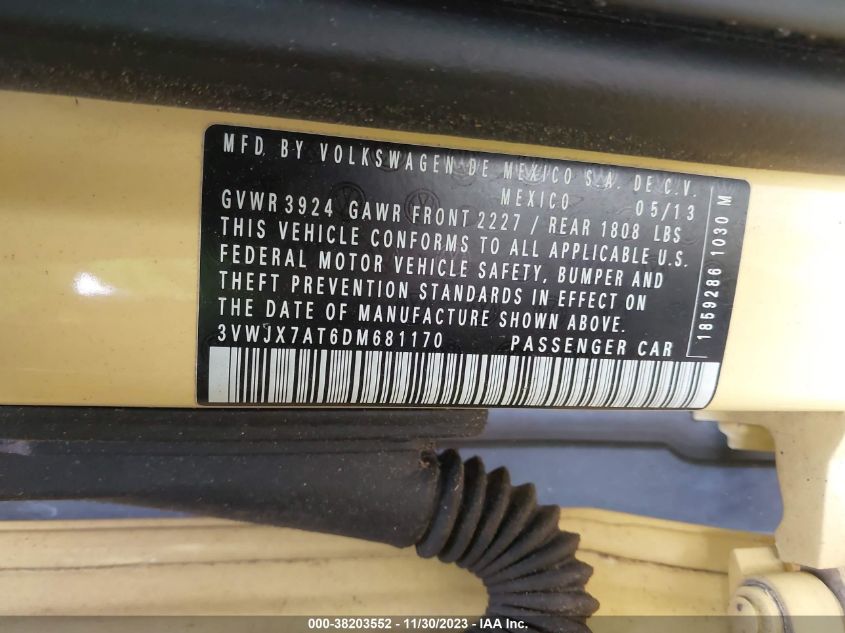 2013 VOLKSWAGEN BEETLE - 3VWJX7AT6DM681170