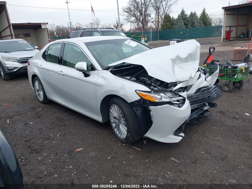 2018 TOYOTA CAMRY L/LE/XLE/SE/XSE - 4T1B11HK7JU003811