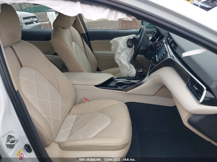 2018 TOYOTA CAMRY L/LE/XLE/SE/XSE - 4T1B11HK7JU003811