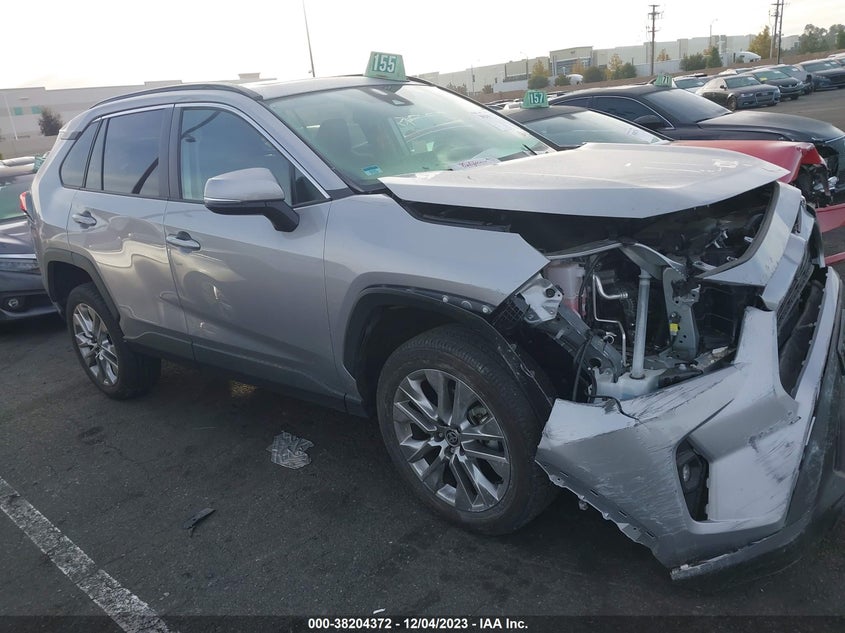 TOYOTA RAV4 XLE PREMIUM 2022