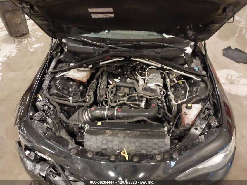 VIN ZARFAECNXJ7565317 2018 ALFA ROMEO GIULIA TI