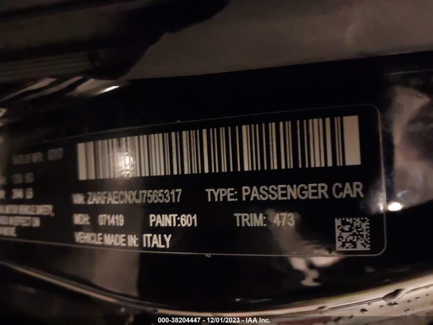 VIN ZARFAECNXJ7565317 2018 ALFA ROMEO GIULIA TI