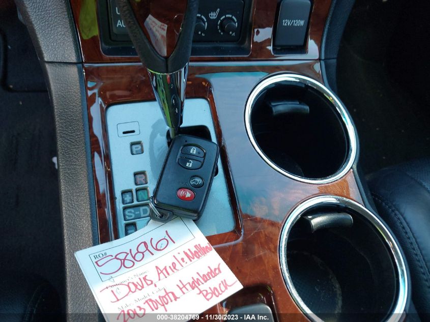 2013 TOYOTA HIGHLANDER LIMITED V6 - 5TDYK3EH7DS101987