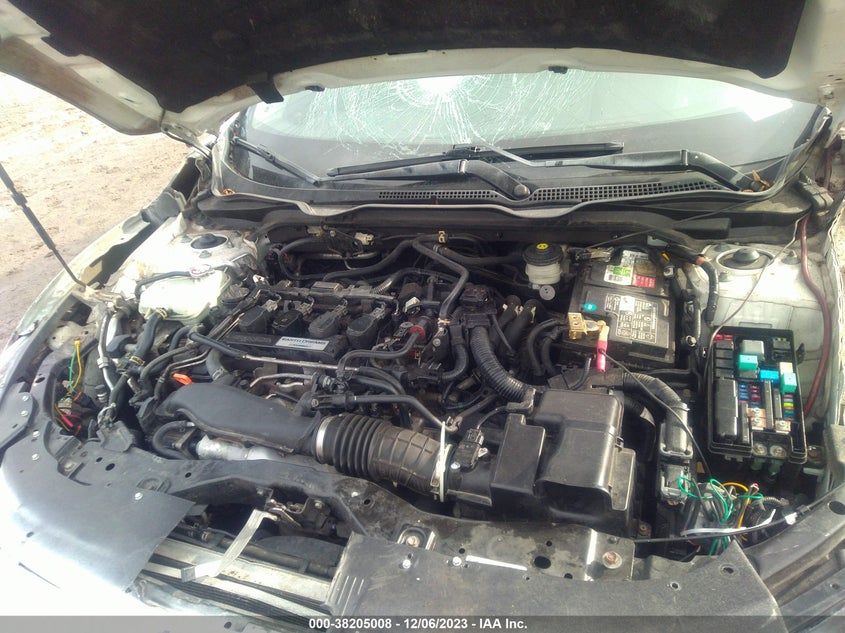 VIN 19XFC1F97KE000696 2019 HONDA CIVIC TOURING