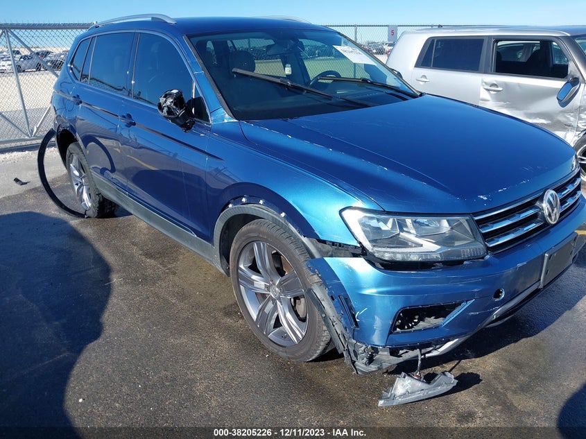 VIN 3VV3B7AX5JM019056 2018 VOLKSWAGEN TIGUAN SE/SEL