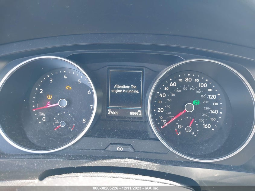 VIN 3VV3B7AX5JM019056 2018 VOLKSWAGEN TIGUAN SE/SEL