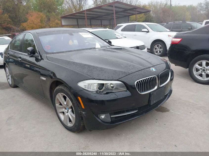 2013 BMW 528I XDRIVE - WBAXH5C50DDW14912