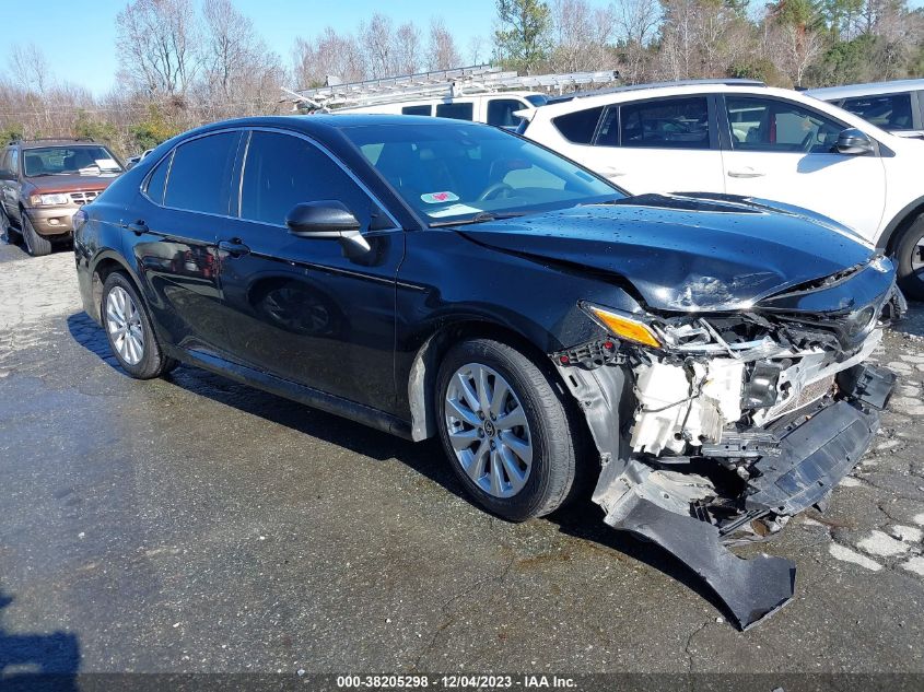 2020 TOYOTA CAMRY LE - 4T1C11AK2LU995065