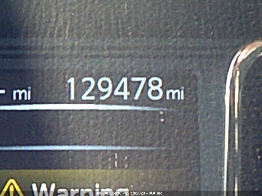 2017 NISSAN TITAN SV/SL/PLATINUM RESERVE - 1N6AA1E61HN544636