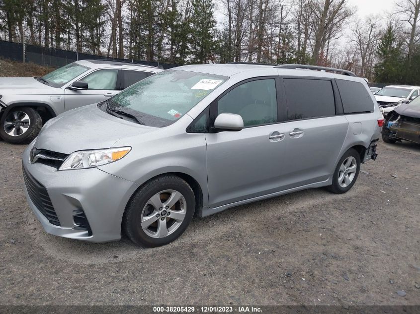 5TDKZ3DC1KS998406 2019 TOYOTA SIENNA, photo no. 2