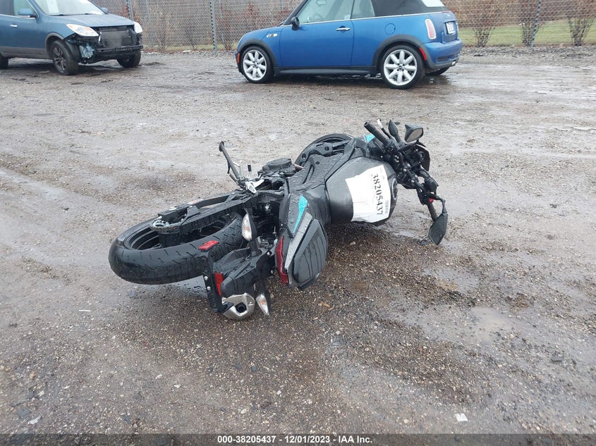 VIN JKAERKD11PDAN6359 2023 KAWASAKI ER400 D