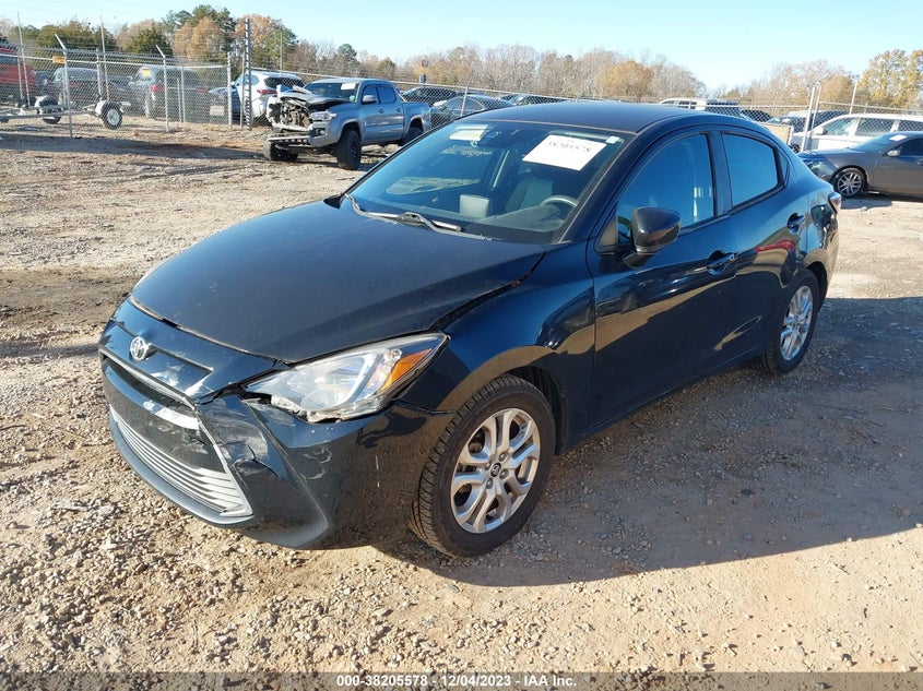 VIN 3MYDLBYV7HY150811 2017 TOYOTA YARIS IA