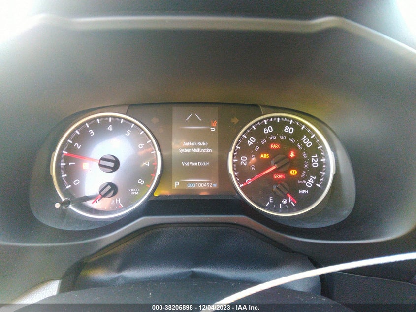 VIN 2T3H1RFV3KW044399 2019 TOYOTA RAV4 LE