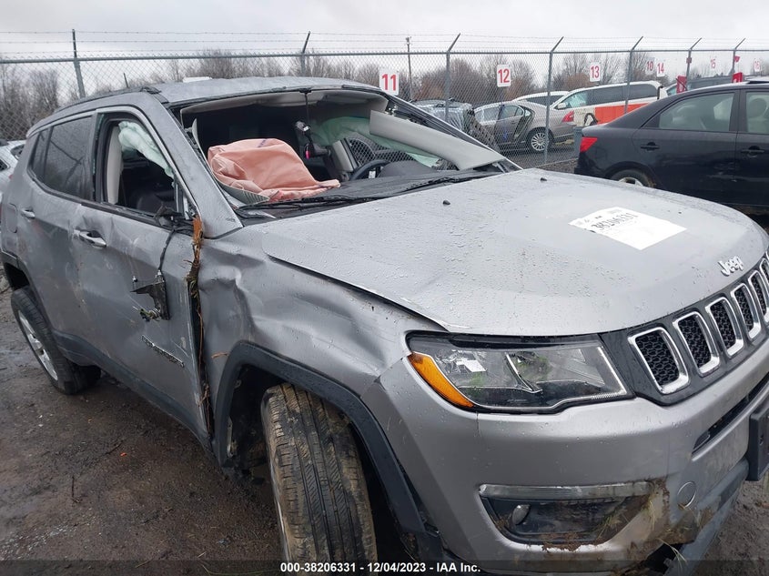 VIN 3C4NJDBB0HT693076 2017 JEEP NEW COMPASS LATITUDE 4X4